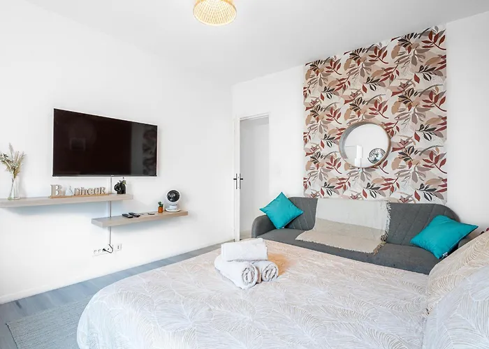 Le Charlie - Lumineux - Spacieux - Jardin * Joeuf